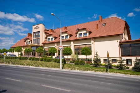 Hotel Magnolia w Sitkówce Nowiny